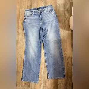 Women's Judy Blue Light Wash Straight-Leg Jeans
